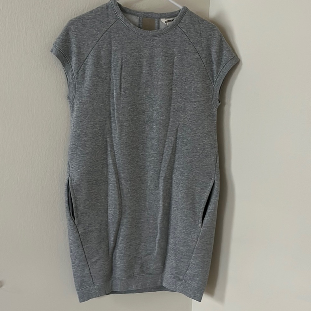 Brand new Goodthreads small sleeveless sweater dress with pockets